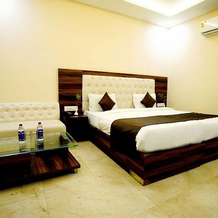 Hotel Haven Ришикеш Экстерьер фото