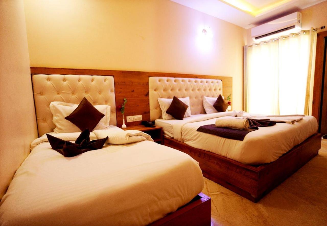 Hotel Haven Ришикеш Экстерьер фото